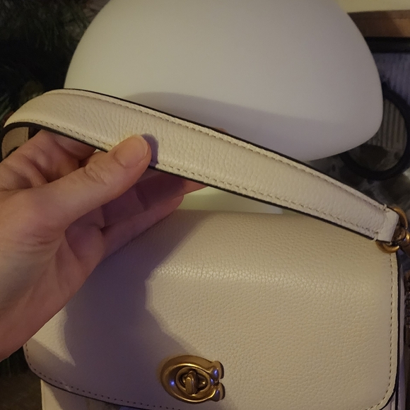 NWT Coach Cassie 19 Crossbody - Picture 4 of 16